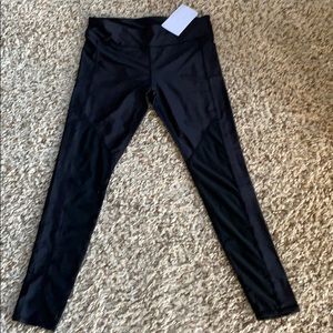 Fabletics black leggings NWT